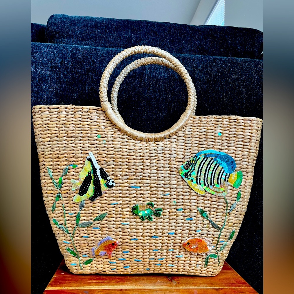 Straw Tote Bag with Colorful Fish Design